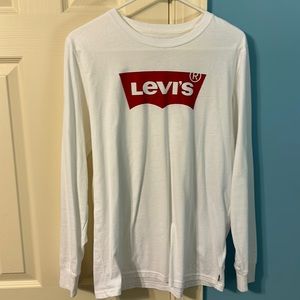 White Levi’s Long-Sleeve Shirt
